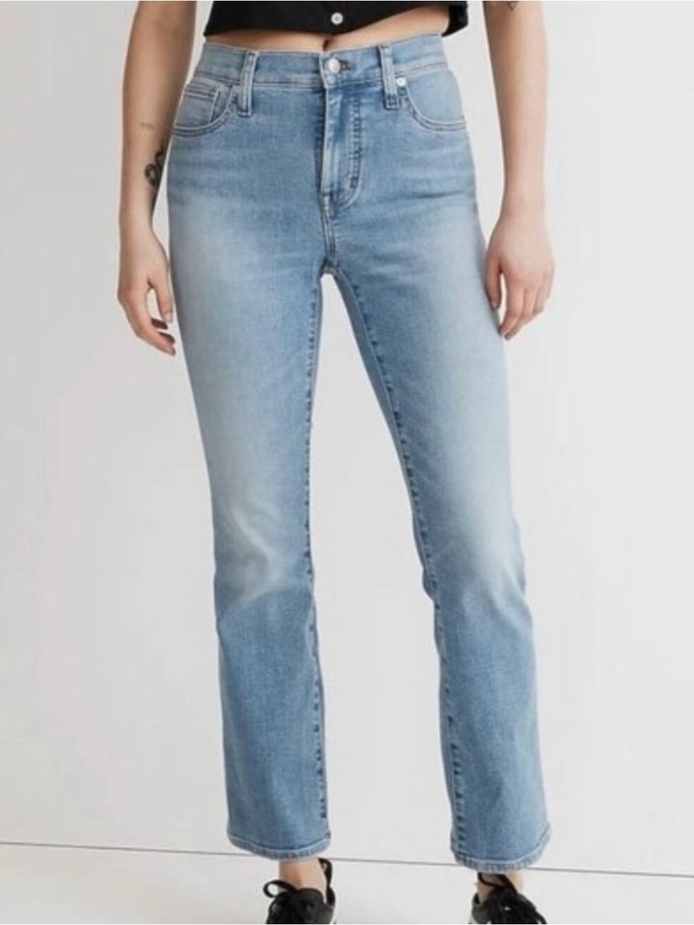 Madewell Mid Rise Kick Out Jeans Light Denim Wash Size 30